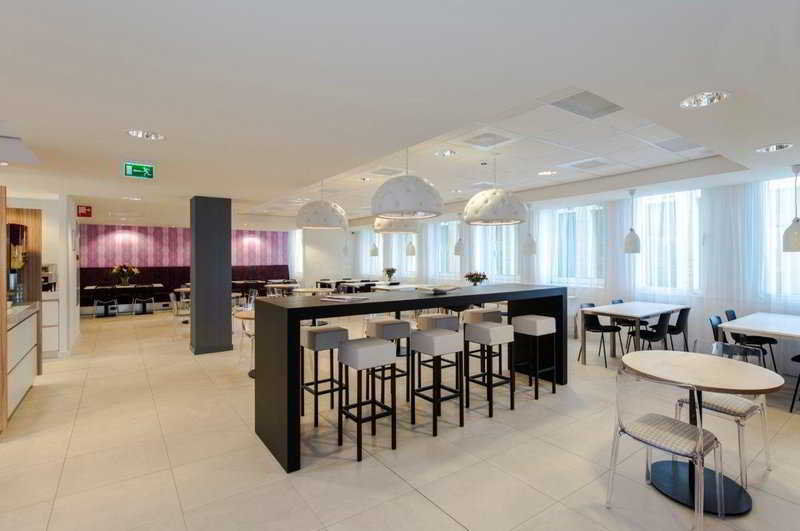 HOLIDAY INN EXPRESS ARNHEM, AN IHG HOTEL ARNHEM 3* (Netherlands) - from US$  121 | BOOKED