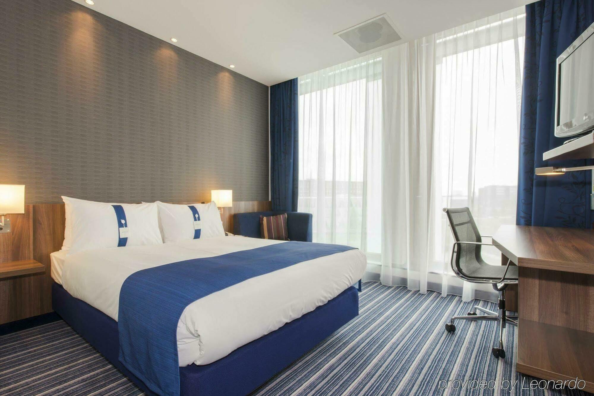 HOLIDAY INN EXPRESS ARNHEM, AN IHG HOTEL ARNHEM 3* (Netherlands) - from US$  121 | BOOKED